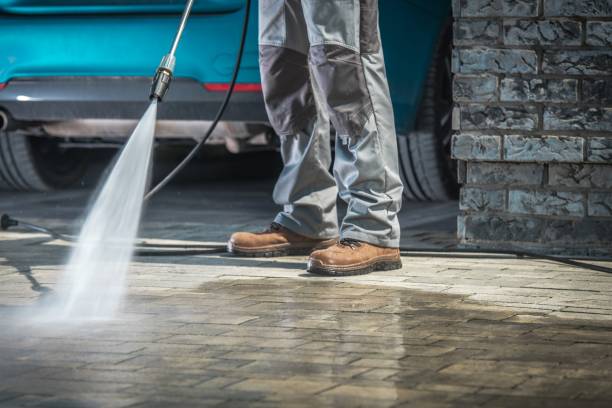 Best Parking Lot and Garage Cleaning  in Moosic, PA